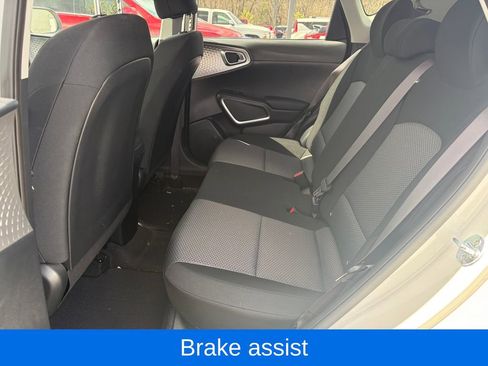 Used 2023 Kia Soul LX w/ LX Technology Package image 25