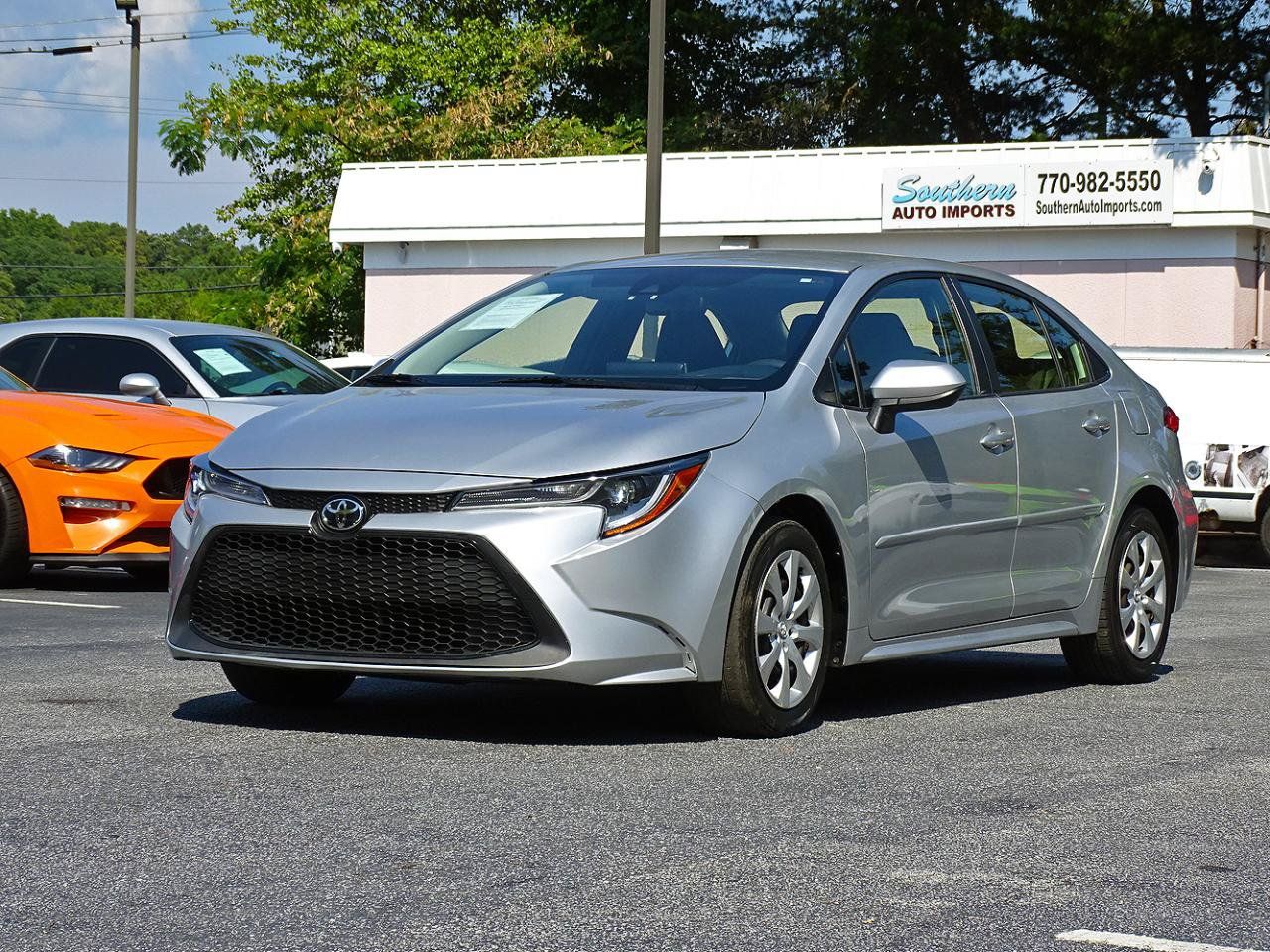 Used 2021 Toyota Corolla LE FWD image 5