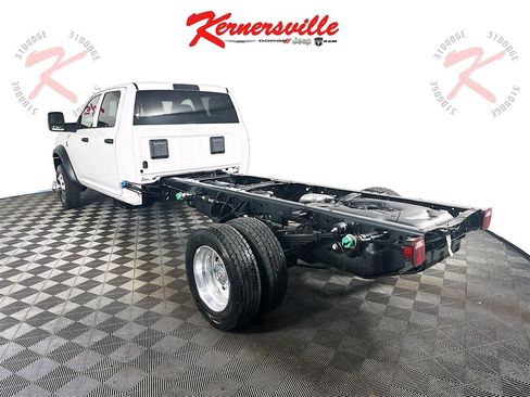 New 2026 RAM 5500 Tradesman w/ Chrome Appearance Group image 5