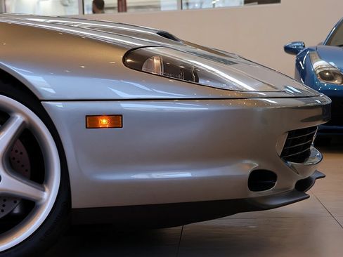 Used 1999 Ferrari 550 Maranello Coupe RWD image 16