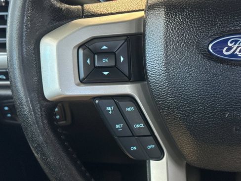 Used 2017 Ford F150 Lariat AWD/4WD image 34