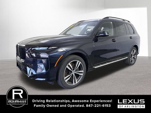 Used 2026 BMW X7 xDrive40i AWD/4WD image 2