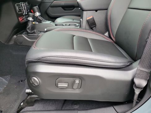 New 2026 Jeep Gladiator Rubicon image 13