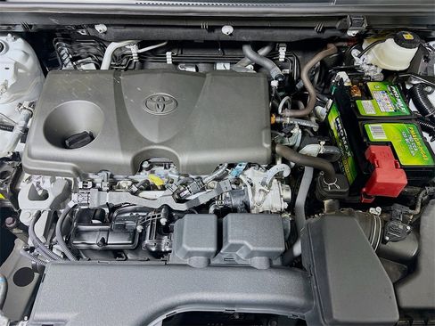 Certified 2025 Toyota RAV4 LE image 26