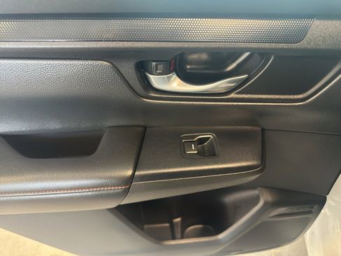 Used 2023 Honda CR-V Sport image 11