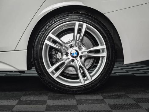 Used 2014 BMW 335i xDrive Sedan AWD/4WD image 13