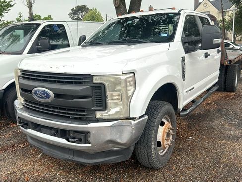 Used 2017 Ford F350 XL w/ Power Equipment Group AWD/4WD image 29