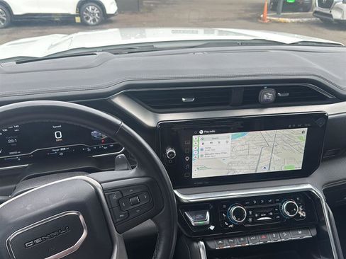 Used 2023 GMC Sierra 1500 Denali w/ Technology Package image 7