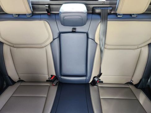 New 2025 Ford Maverick Lariat image 14