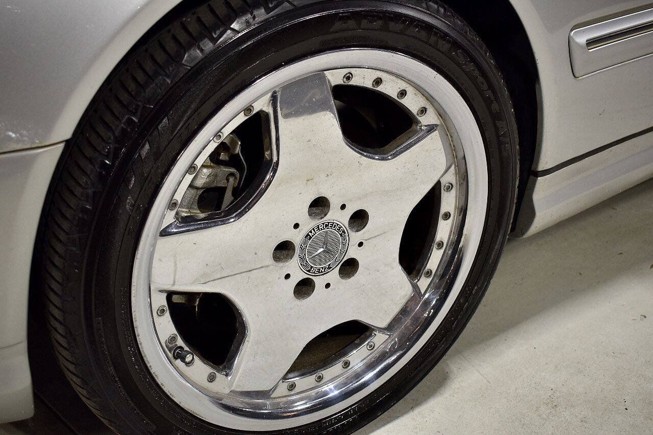 Used 2002 Mercedes-Benz E 55 AMG Sedan image 2