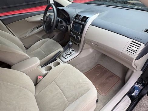 Used 2011 Toyota Corolla LE FWD image 16