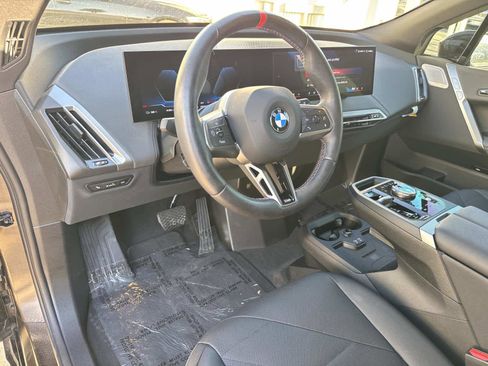 Certified 2025 BMW iX M60 image 23