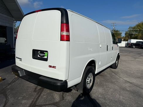 Used 2015 GMC Savana 2500 image 3