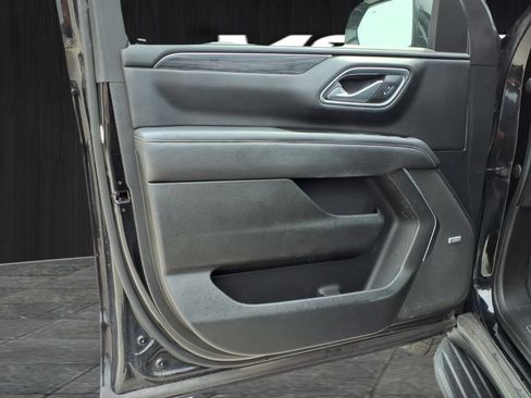 Used 2022 GMC Yukon SLT w/ SLT Luxury Package AWD/4WD image 20
