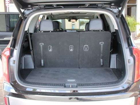 Used 2025 Kia Telluride S AWD/4WD image 27