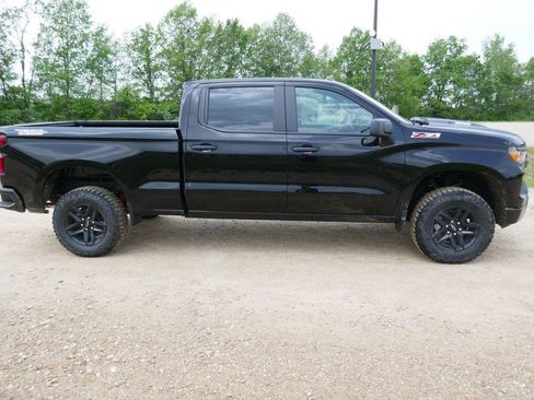 New 2026 Chevrolet Silverado 1500 Custom Trail Boss AWD/4WD image 3