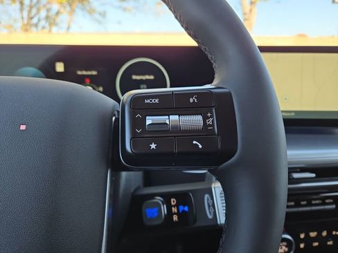 New 2026 Hyundai Ioniq 9 SEL image 19