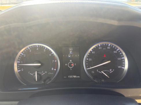 Used 2016 Toyota Highlander XLE FWD image 11
