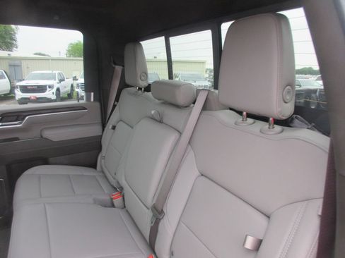 New 2026 GMC Sierra 2500 SLT w/ SLT Premium Package AWD/4WD image 16