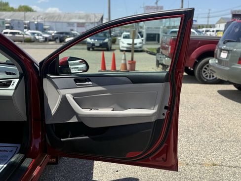 Used 2018 Hyundai Sonata SEL FWD image 38