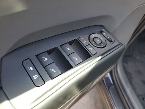 New 2026 Kia EV9 Wind image 9