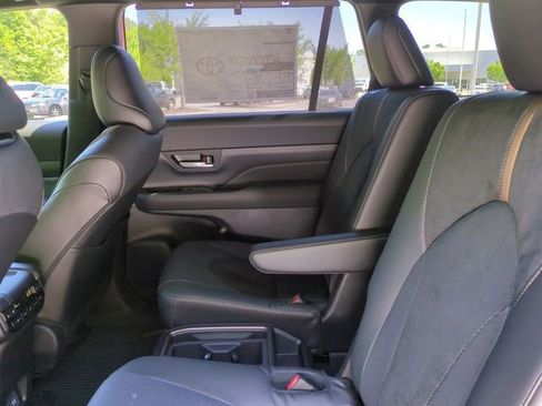 New 2026 Toyota Grand Highlander AWD Hybrid image 14