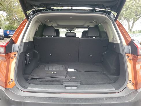 Certified 2023 Nissan Rogue Platinum image 9