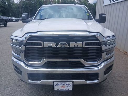 New 2026 RAM 2500 Tradesman AWD/4WD image 11