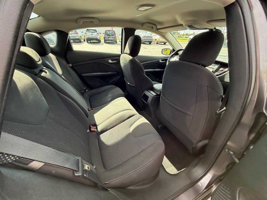 Used 2016 Dodge Dart SXT FWD image 19