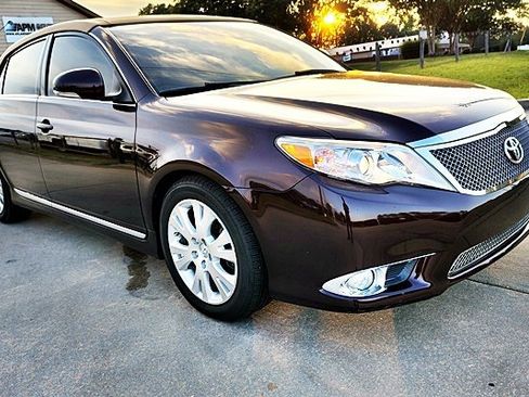 Used 2011 Toyota Avalon FWD image 12