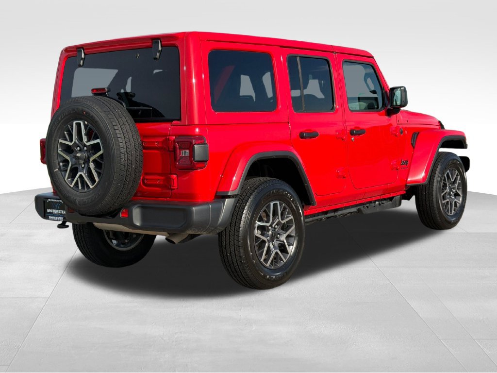 Used 2026 Jeep Wrangler Unlimited Sahara AWD/4WD image 23