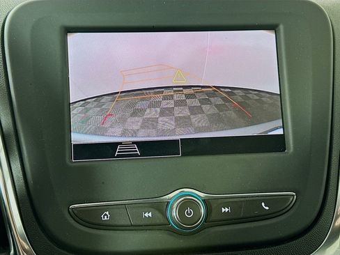 Used 2024 Chevrolet Equinox LT image 13