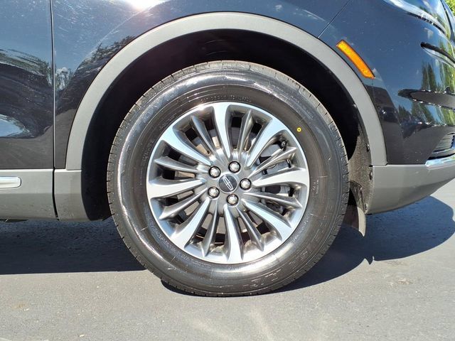Certified 2023 Lincoln Nautilus AWD w/ Premium Package image 9