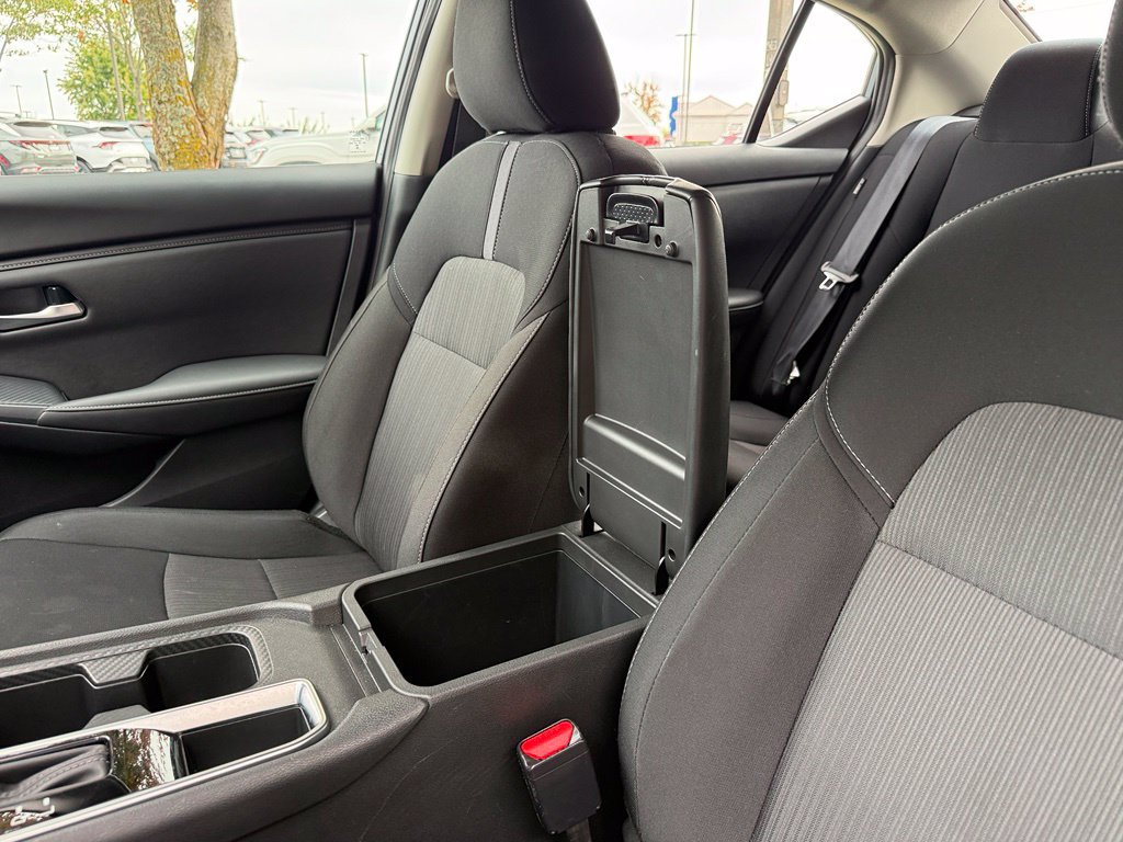 Used 2025 Nissan Sentra SV FWD image 24