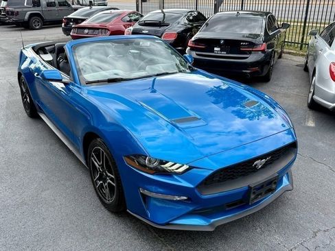 Used 2020 Ford Mustang Premium image 13