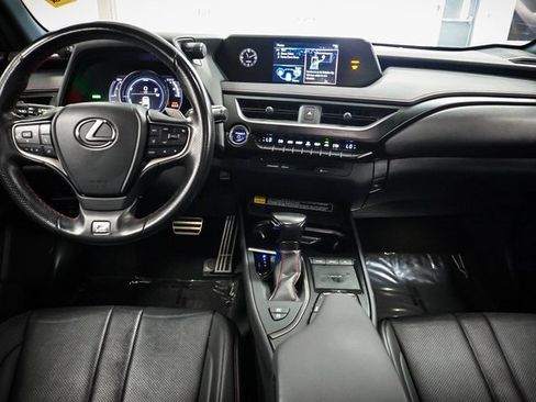 Certified 2021 Lexus UX 250h F Sport w/ Accessory Package (Z2) image 19