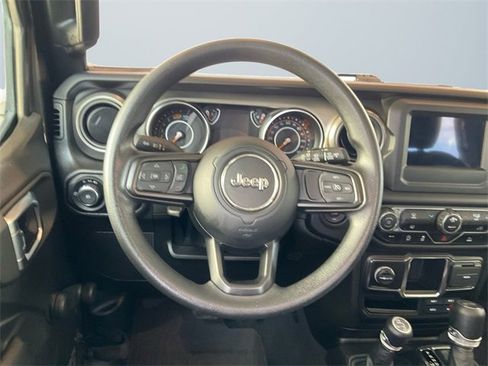 Used 2022 Jeep Wrangler Unlimited Sport image 12