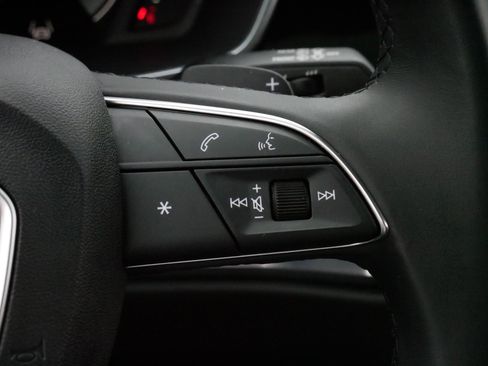 Used 2024 Audi Q3 2.0T Premium Plus w/ Premium Plus Package image 25