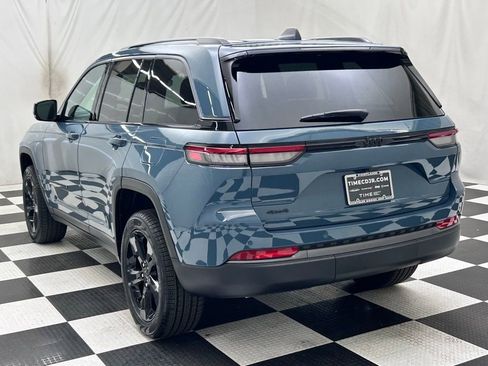 New 2026 Jeep Grand Cherokee Limited AWD/4WD image 5