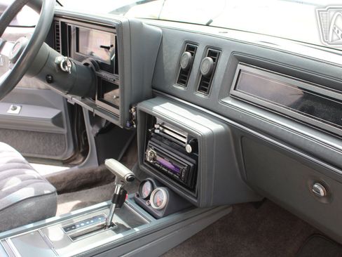 Used 1987 Buick Regal Coupe RWD image 15