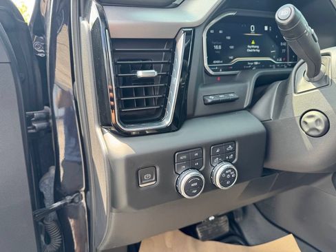 Certified 2023 GMC Sierra 1500 Denali w/ Denali Reserve Package AWD/4WD image 12