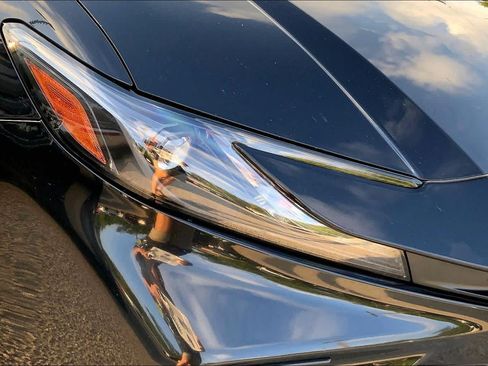 Used 2025 Toyota Camry SE FWD image 27