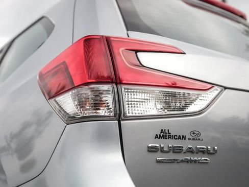Used 2020 Subaru Forester AWD/4WD image 23