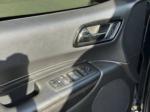 Used 2022 Dodge Durango R/T w/ Blacktop Package AWD/4WD image 11