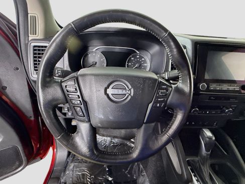 Used 2023 Nissan Frontier SV w/ SV Convenience Package AWD/4WD image 13