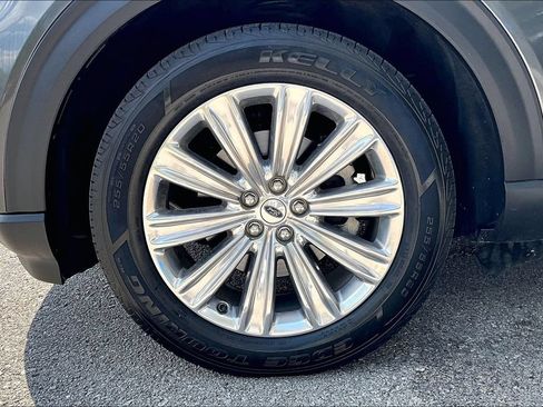Used 2020 Ford Explorer Limited RWD image 11