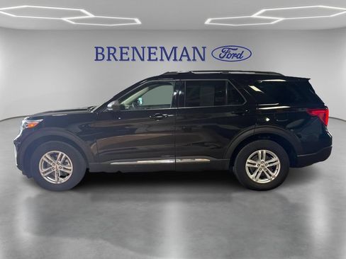 Used 2023 Ford Explorer XLT w/ Equipment Group 202A AWD/4WD image 11