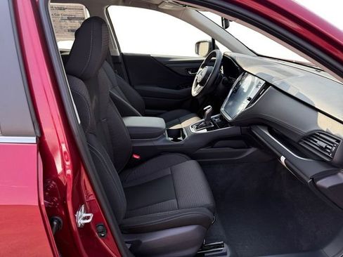 Certified 2025 Subaru Outback Premium AWD/4WD image 15