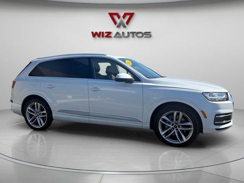 Used 2017 Audi Q7 3.0T Prestige AWD/4WD image 6