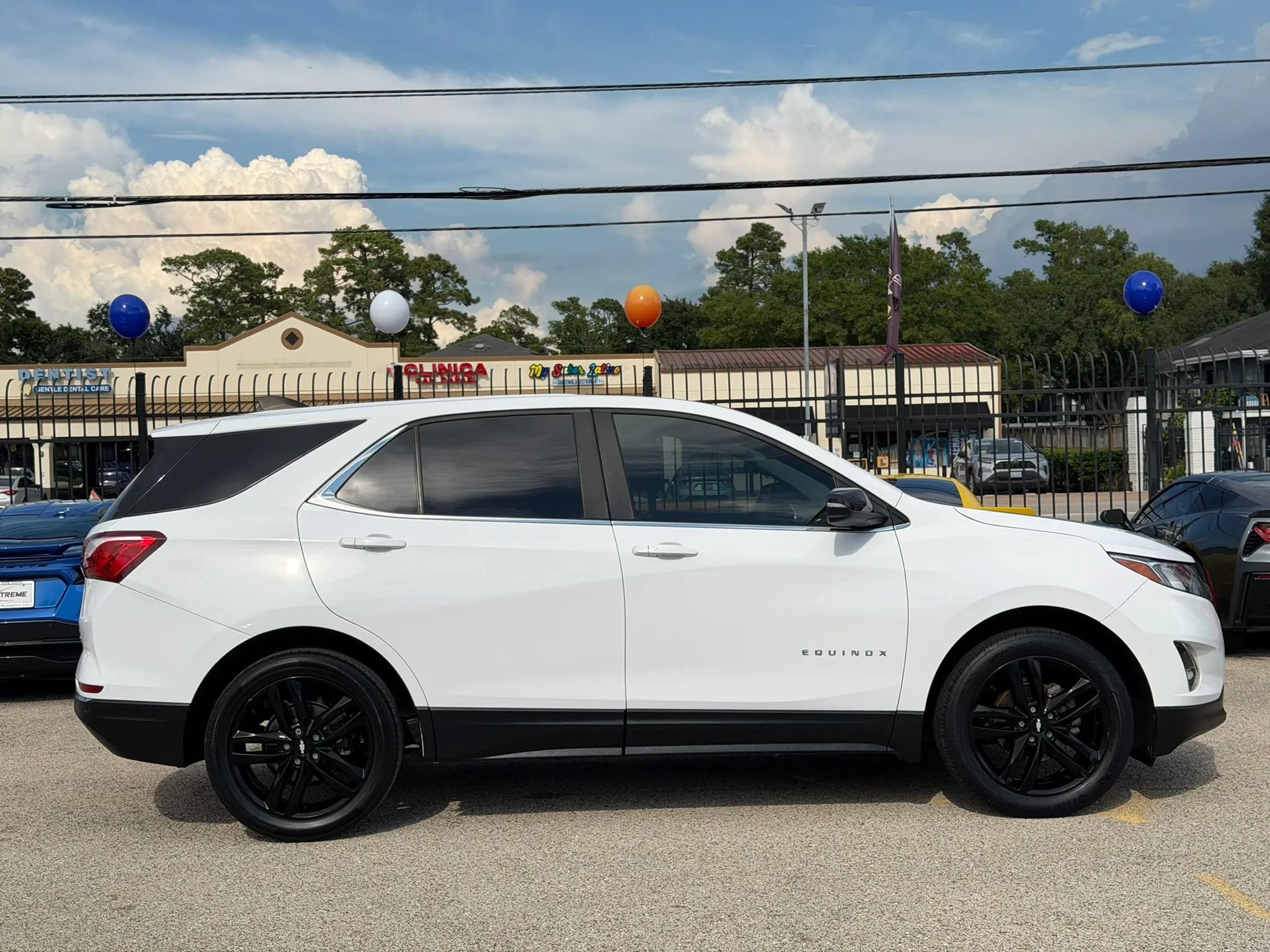 Used 2021 Chevrolet Equinox LT FWD image 11